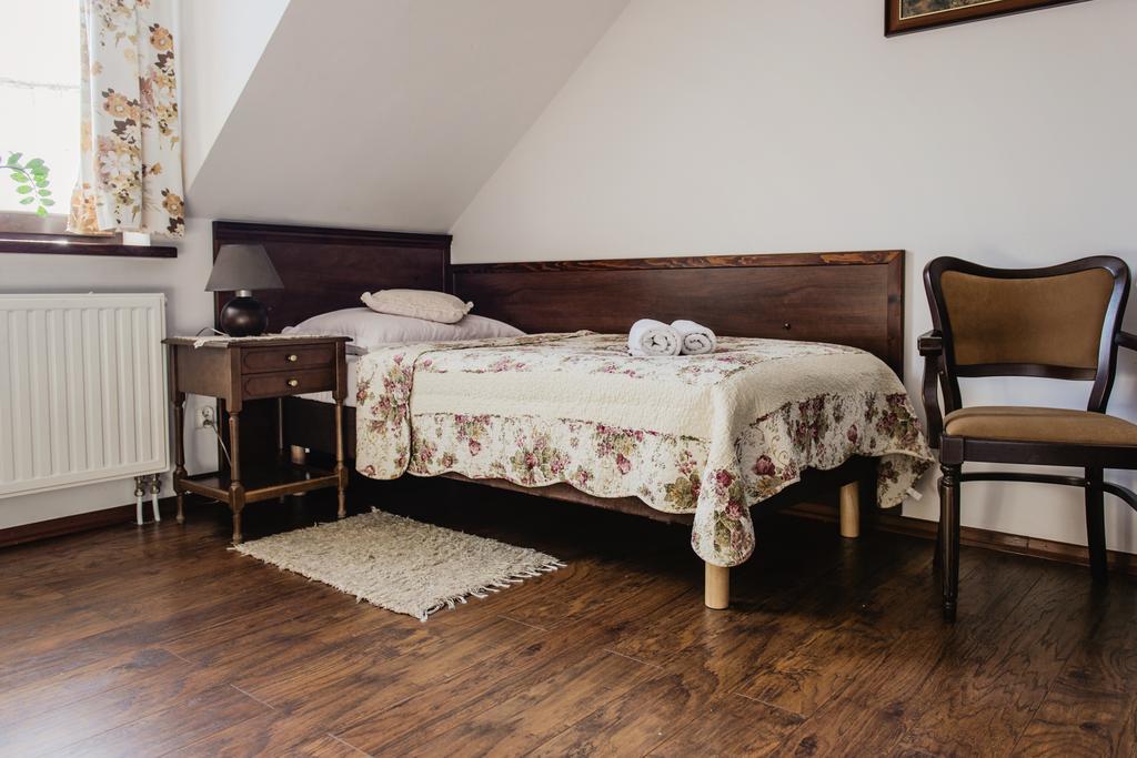 Agroturystyka Oswiecim Skidzin Exteriör bild